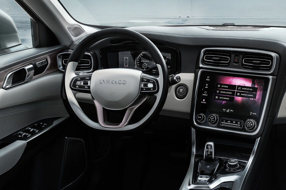 LynkCo Infotainment